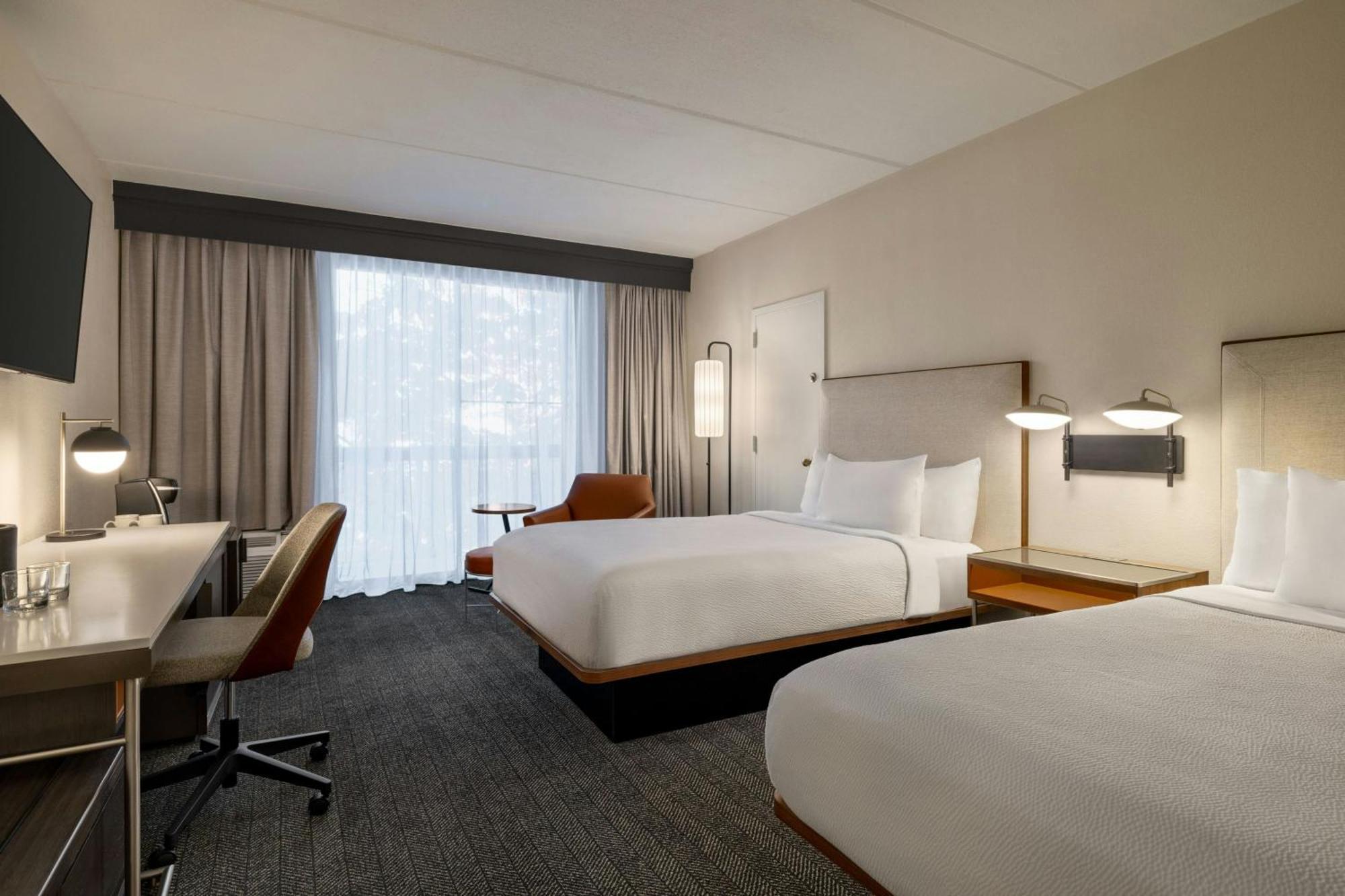 Hotel Courtyard Atlanta Northlake 3*
