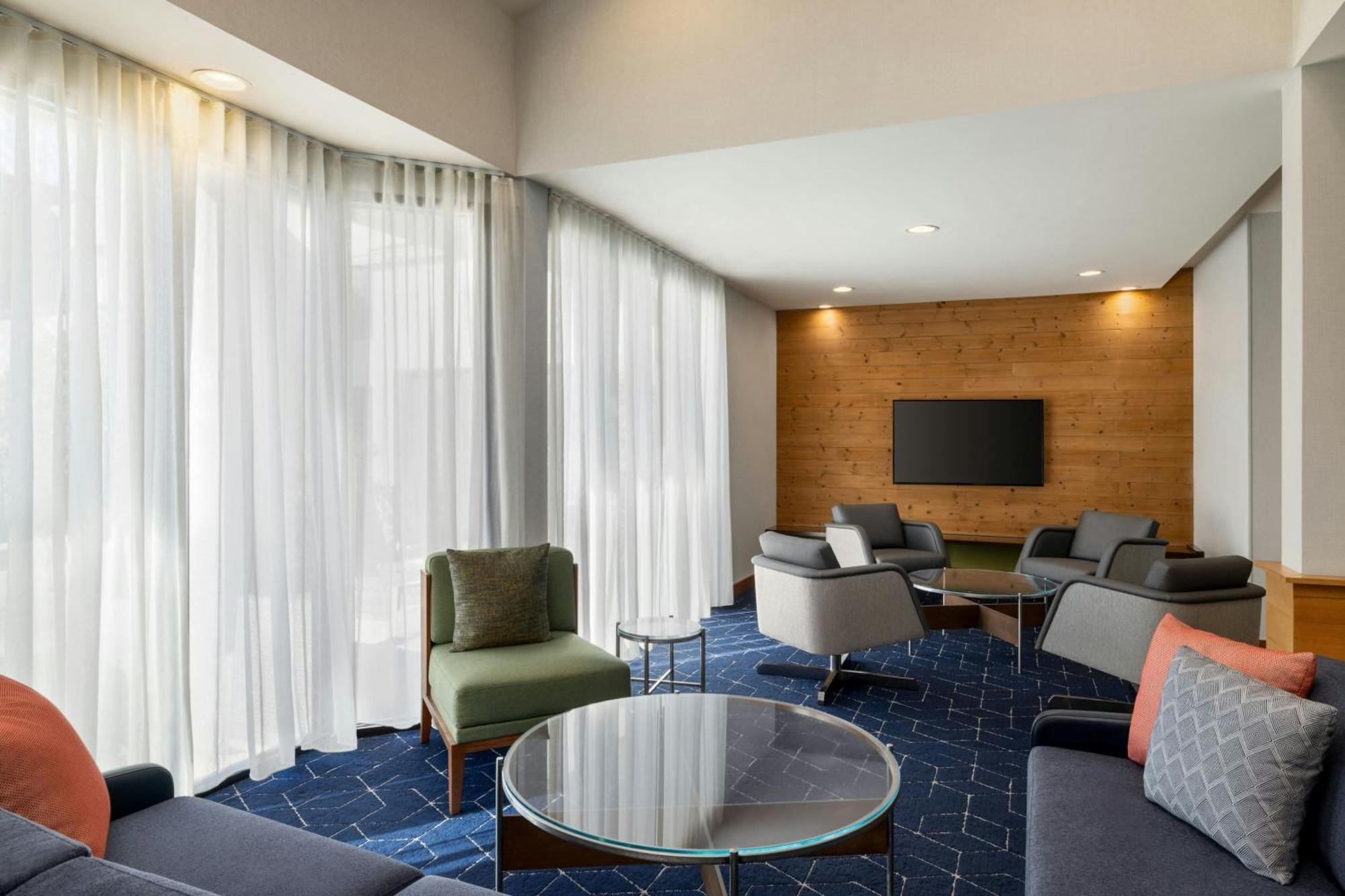 Courtyard Atlanta Northlake
